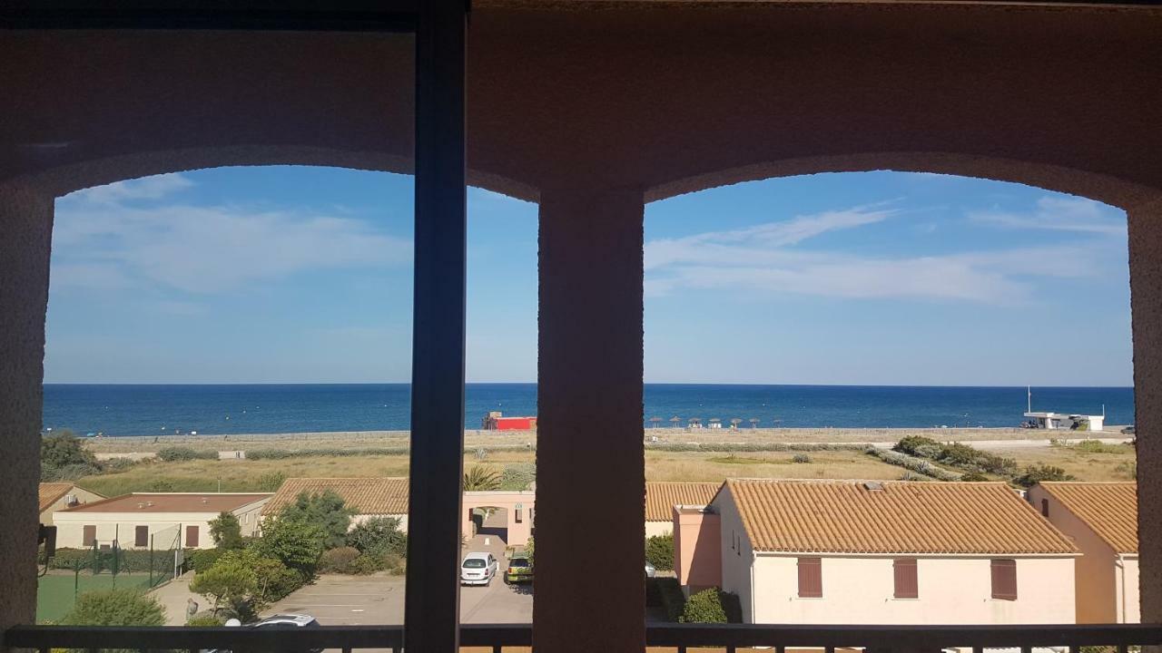 Au Village Coeur De Barcares Studio Vue Mer 3 Couchages Ле Баркарес Экстерьер фото